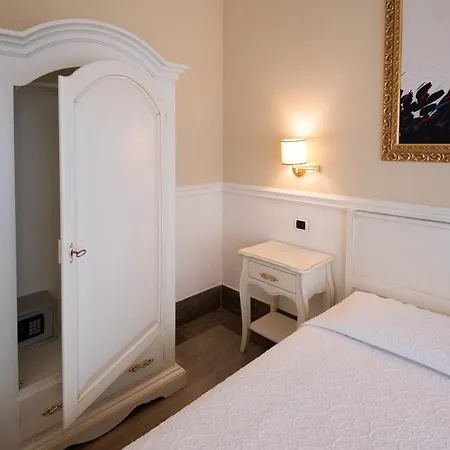 Bed Bra Bed & Breakfast 3*
